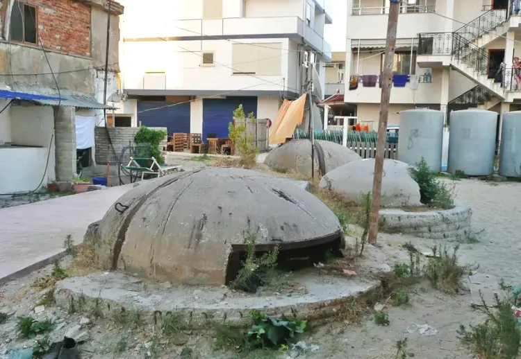 2 bunkers à Durres, Albanie