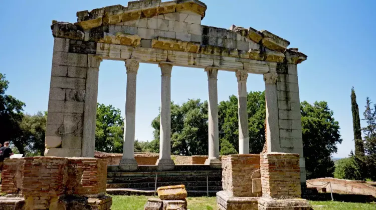 Le site archéologique d'Apollonia en Albanie