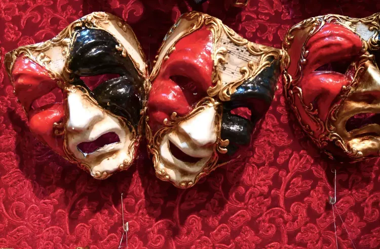 L'atelier de masques vénitiens a Shkoder
