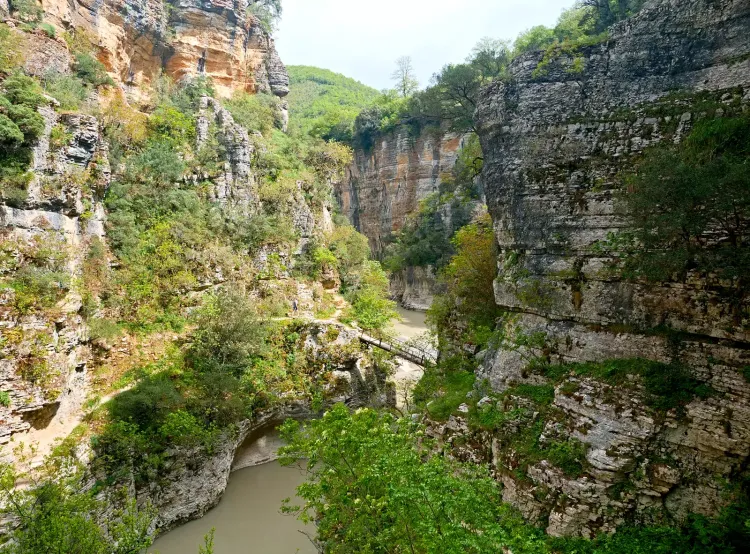 Le Canyon d'Osum dans la région de Berat, Albanie