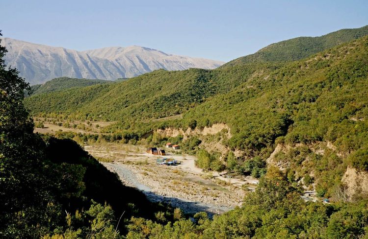 Visite de la ville de Permet au sud de l'Albanie