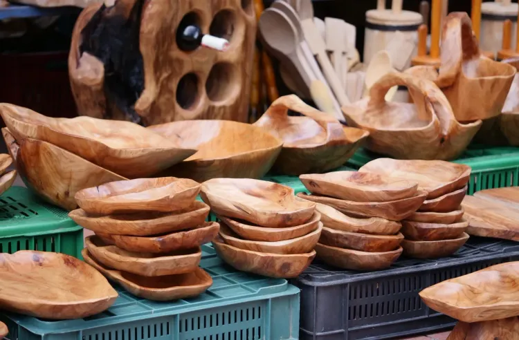 Le Nouveau Bazar (Pazari i Ri) de Tirana, Albanie