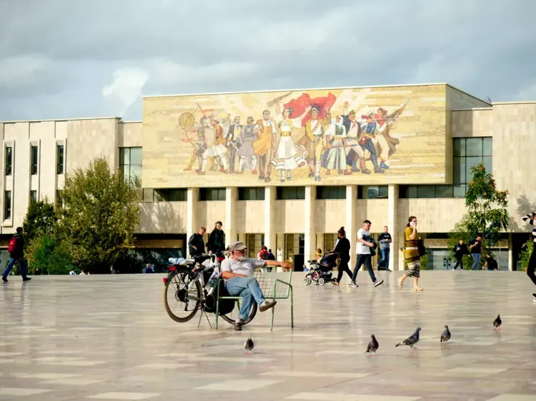 La Place Skanderbeg, Tirana, Albanie