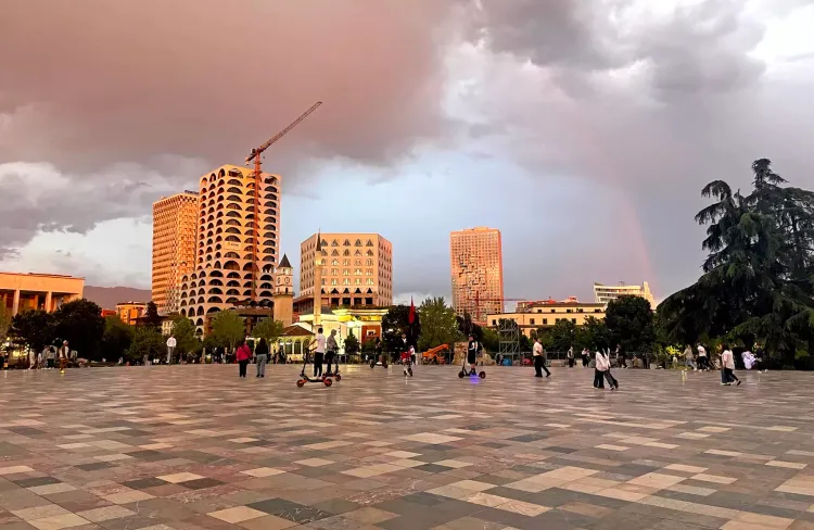 La Place Skanderbeg, Tirana, Albanie