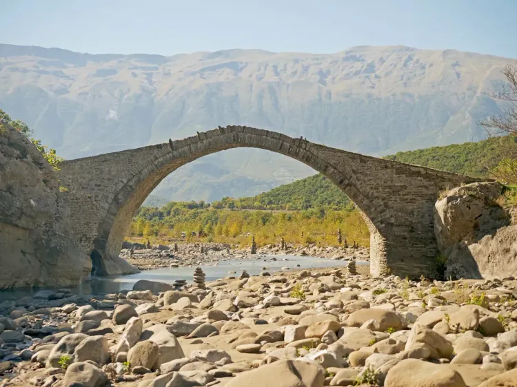 Le pont ottoman de Katiut (Ura e Katiut)