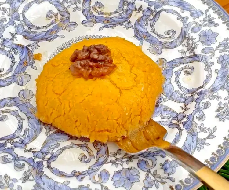 Sheqerpare, le principal dessert de la région de Dibër, Peshkopi Sheqerpare, le principal dessert de la région de Dibër, Peshkopi