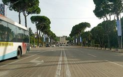 Boulevard des martyrs de la nation, Tirana